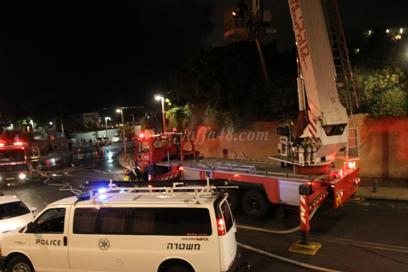  بالفيديو: حريق هائل بالقرب من ميناء يافا دون وقوع إصابات 